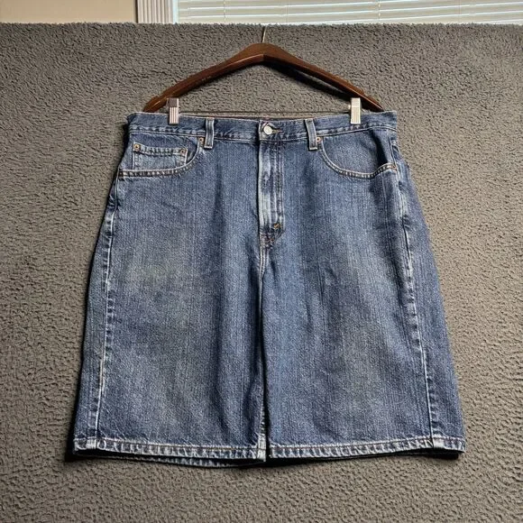 Vintage Levi’s 505 Medium Wash Denim Jean Shorts Size 36”x10” Relaxed Fit Jorts - Picture 1 of 16